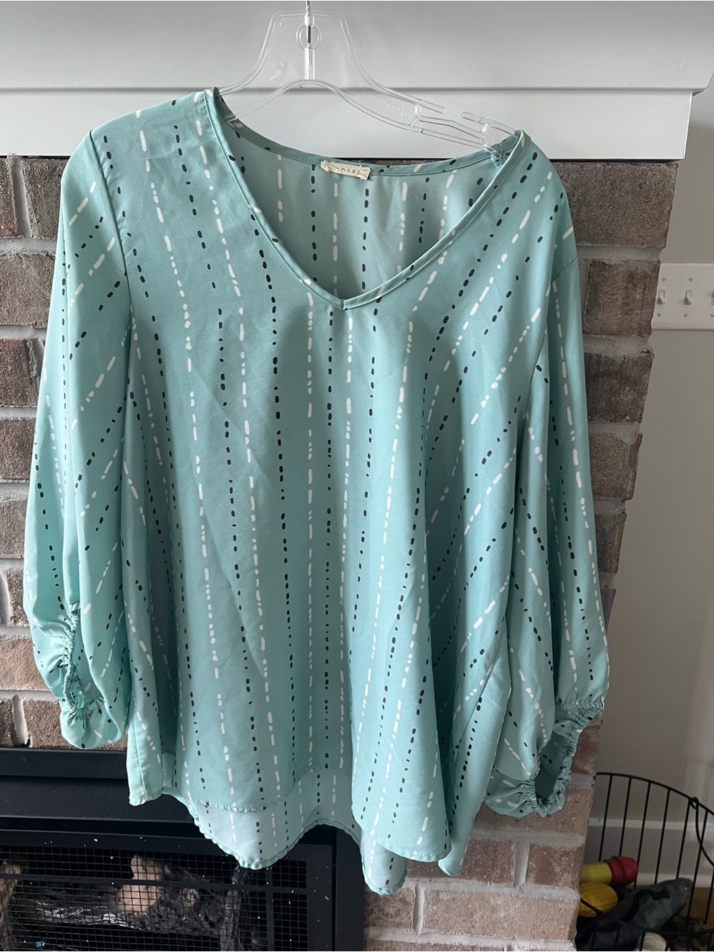 JODIFL Mint Green V-Neck Blouse with Dotted Stripe